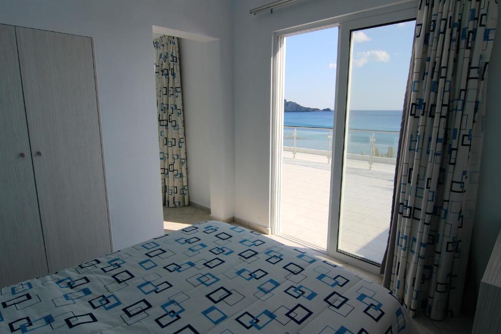Skinos Apartments ปลาเกียส ภายนอก รูปภาพ